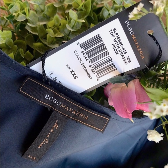 🌟 NWT 🌟 BCBGMaxAxria Top (size xxs) - Picture 4 of 5
